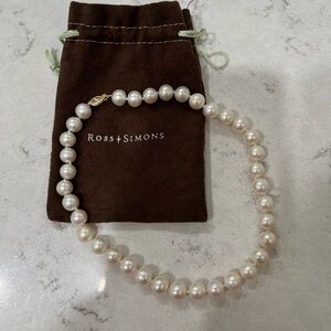 Ross + Simons Classic 16” Pearl Necklace 14 KT Gold Fish Hook Closure Elegant